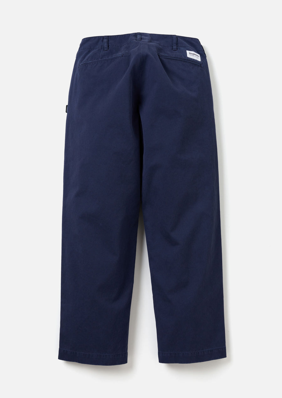 CLASSIC CHINO PANTS