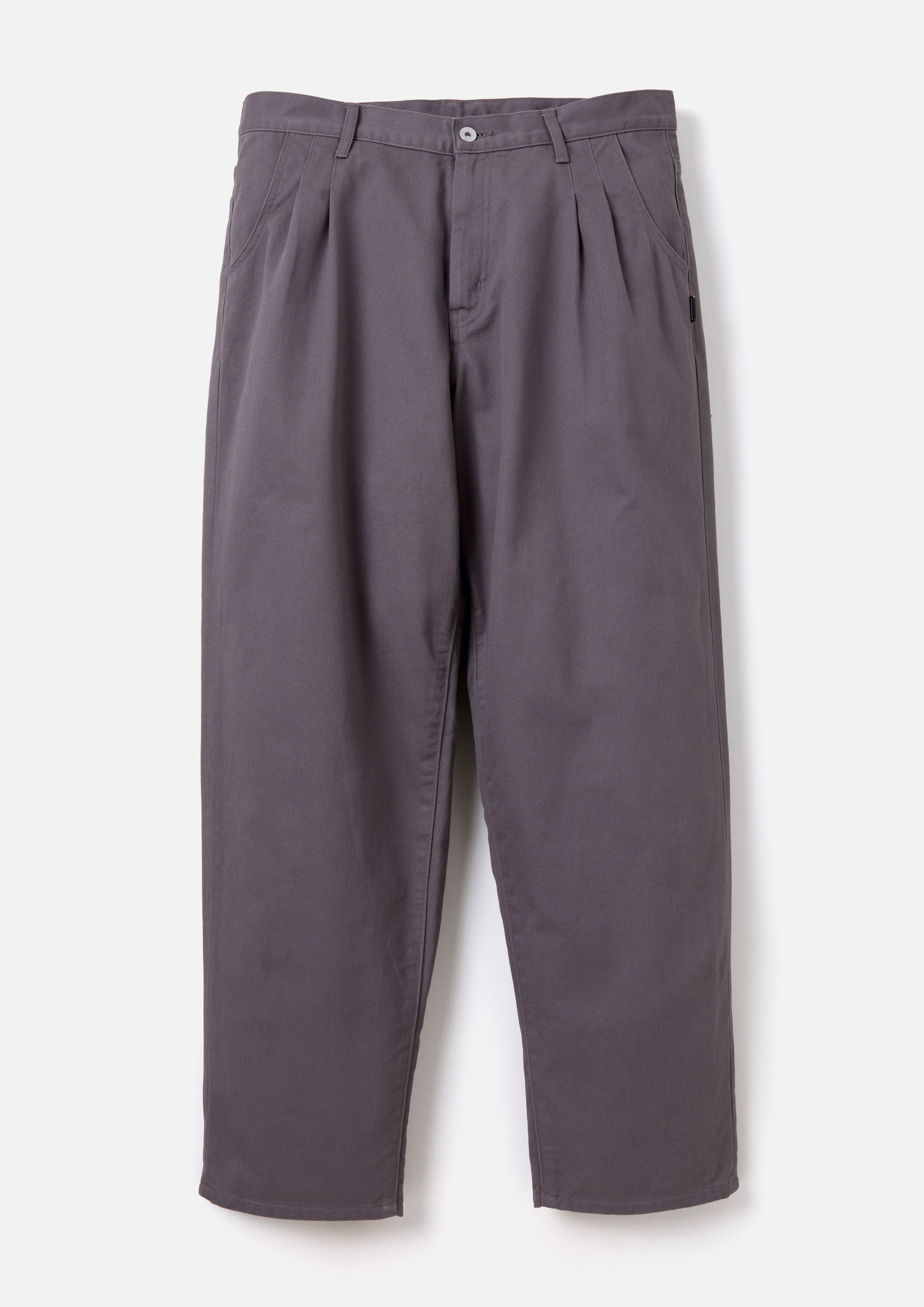 BAGGYSILHOUETTE TWO TUCK PANTS BAGGYSILHOUETTE TWO TUCK PANTS