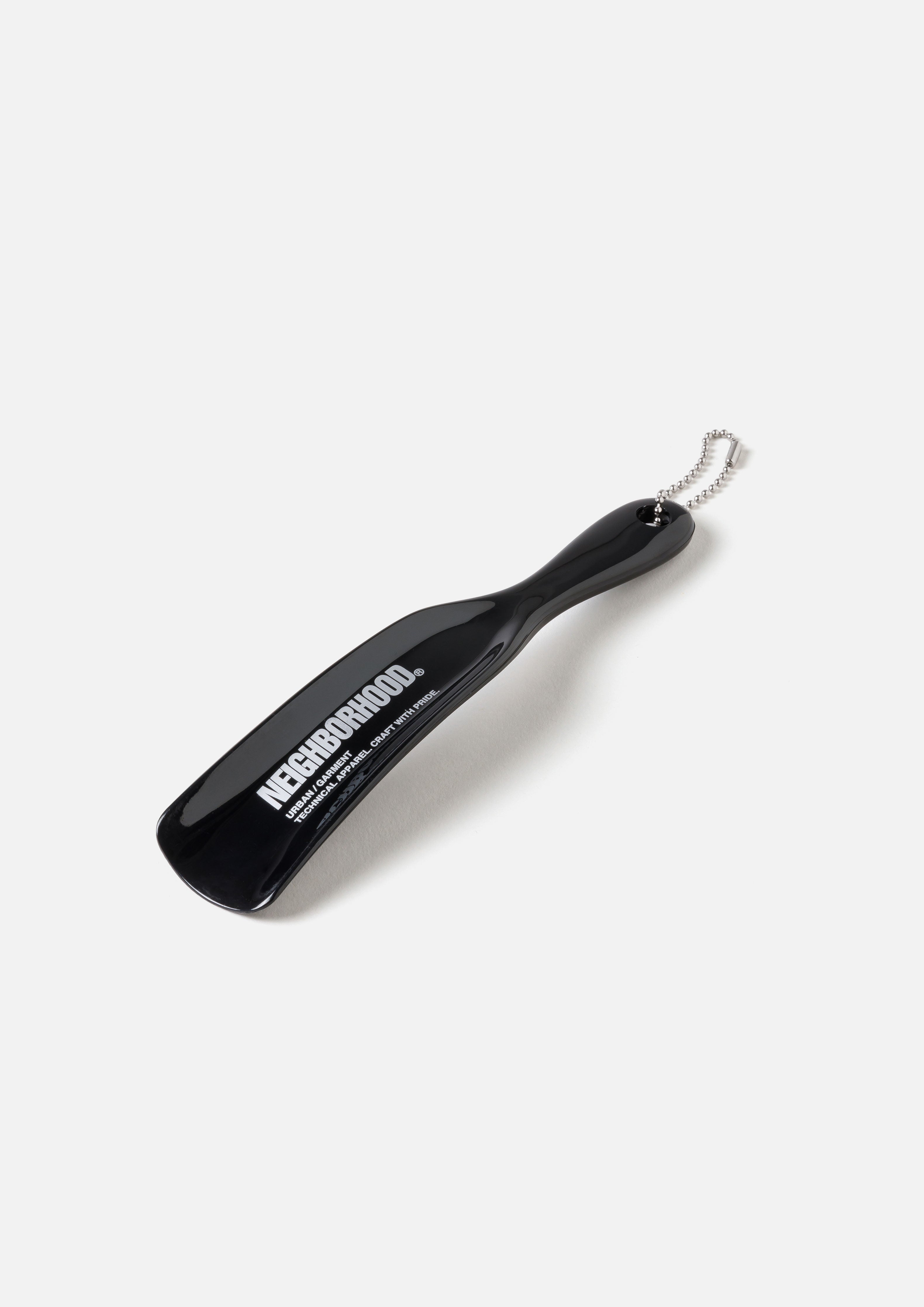 SHOEHORN