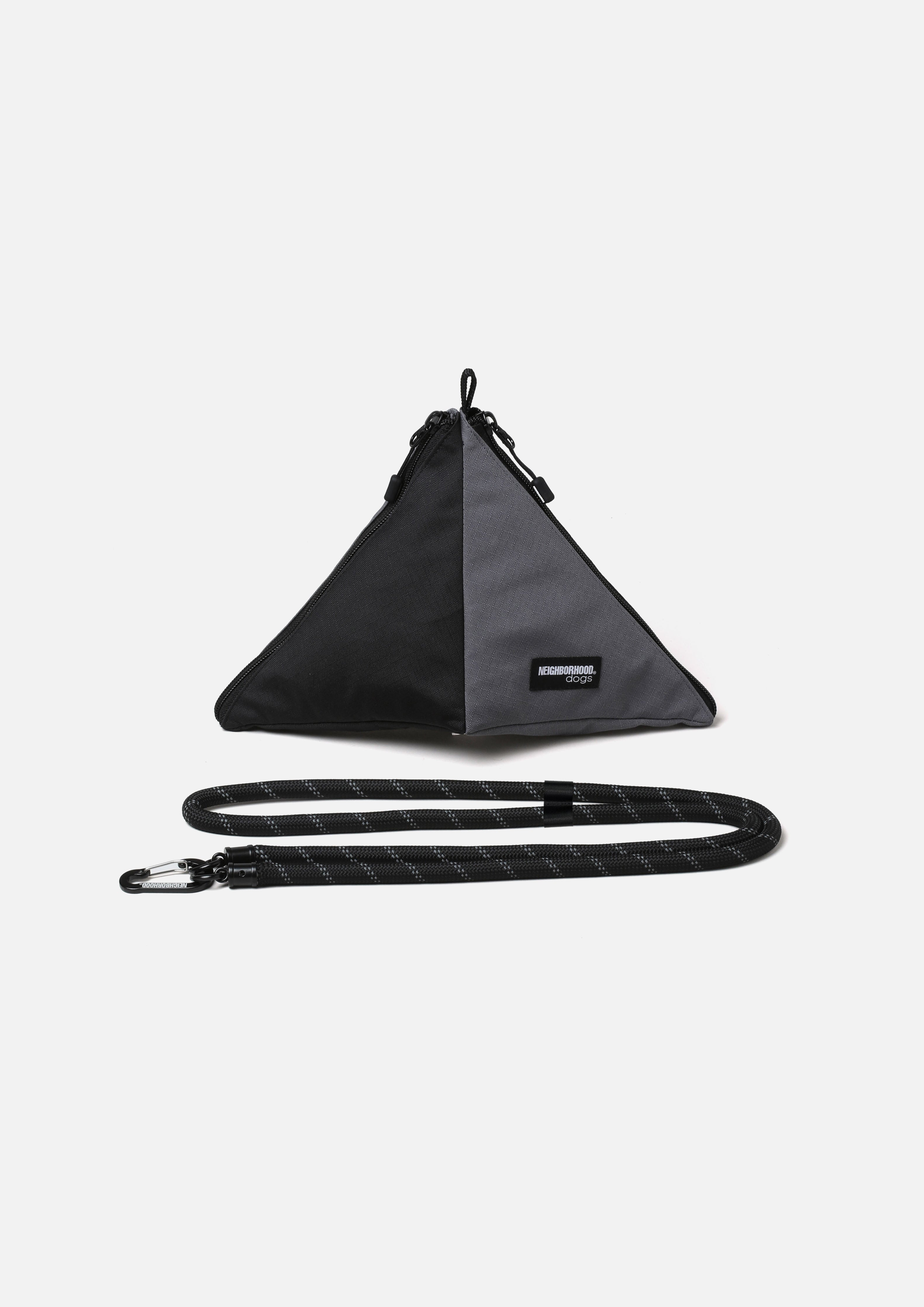 DOG TRIANGLE POUCH