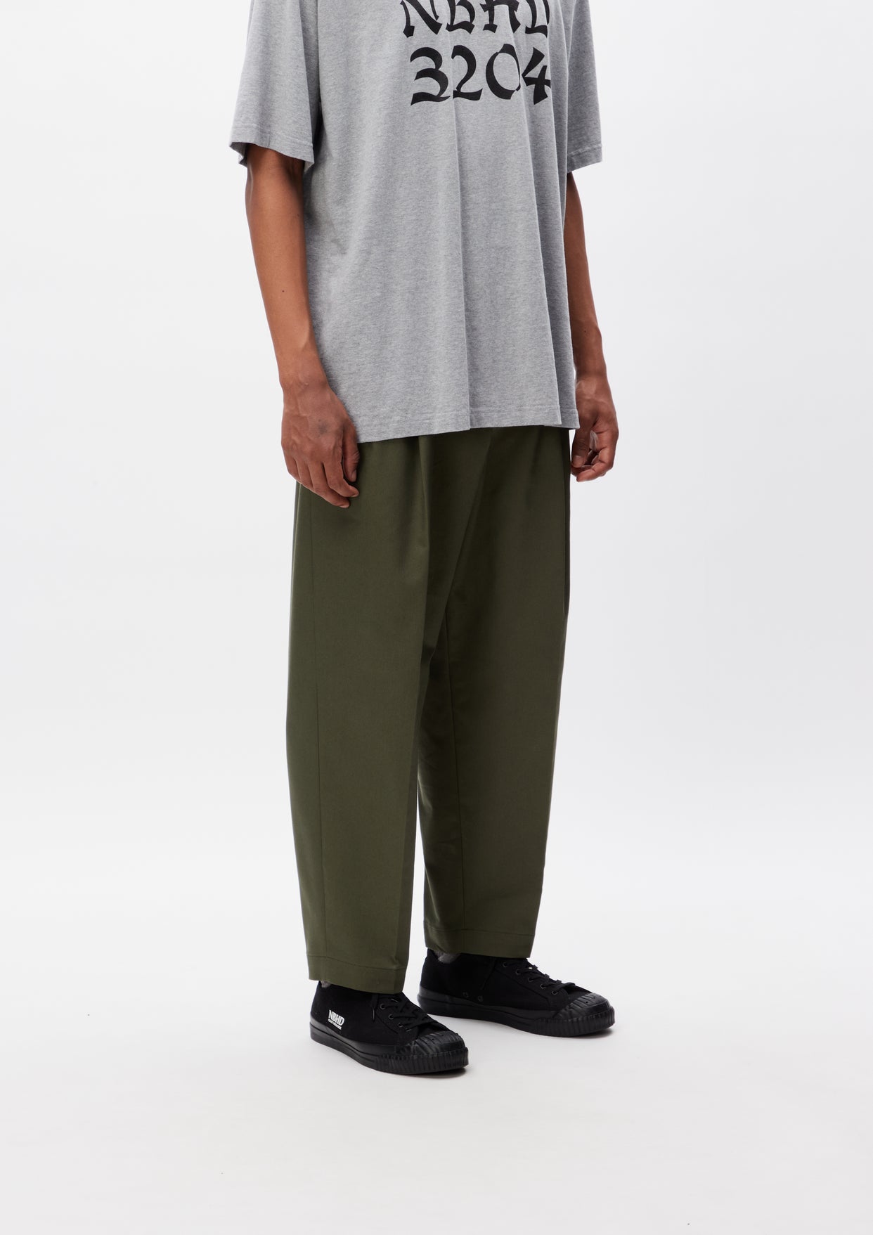 TWO TUCK PANTS