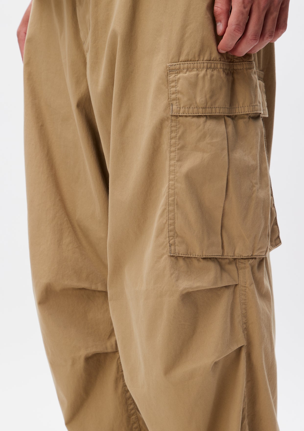 NEIGHBORHOOD WIDE CARGO PANTS KHAKI