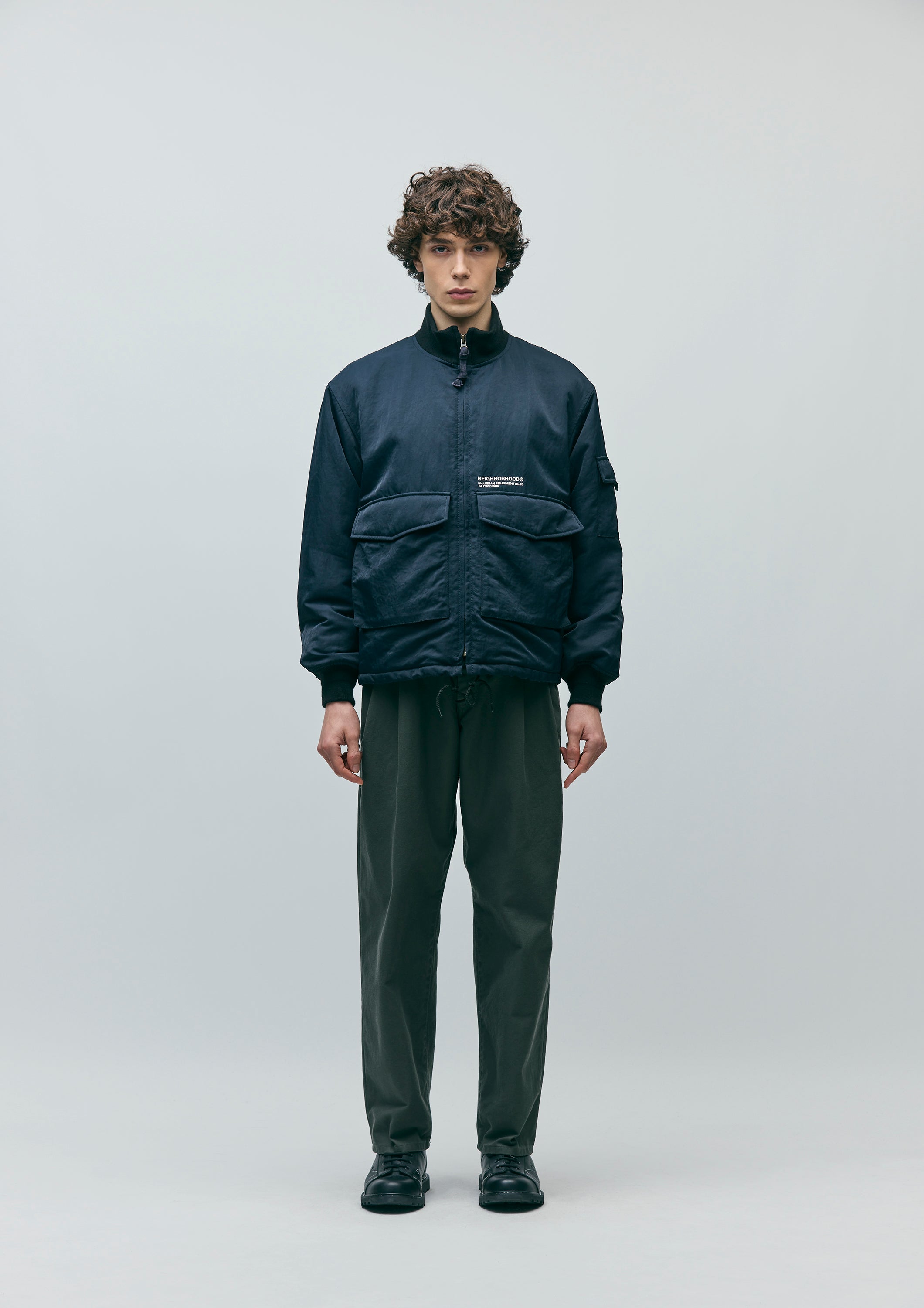 BAGGY SILHOUETTE TWO TUCK PANTS