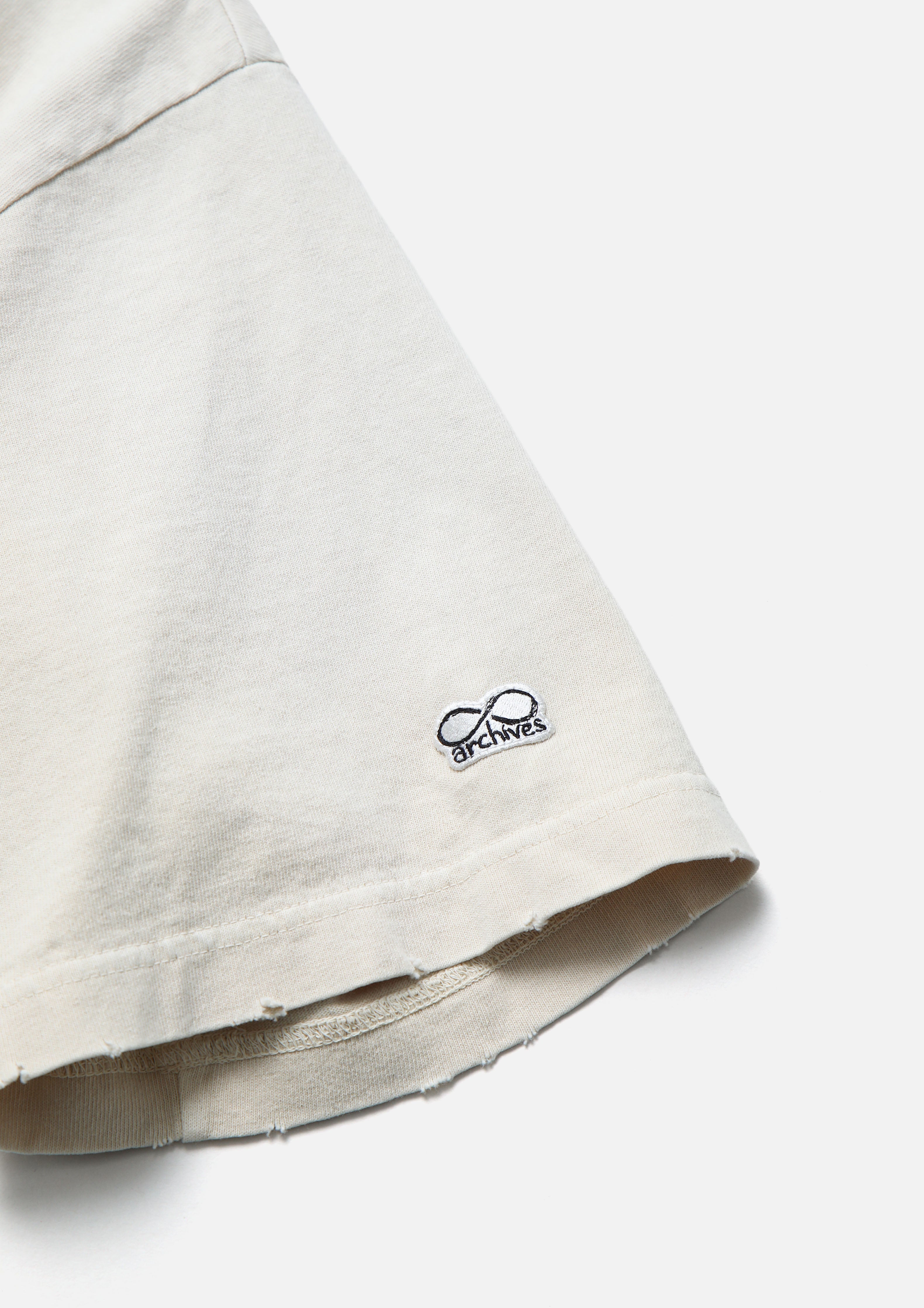 NH X INFINITE ARCHIVES . SAVAGE CREWNECK SS