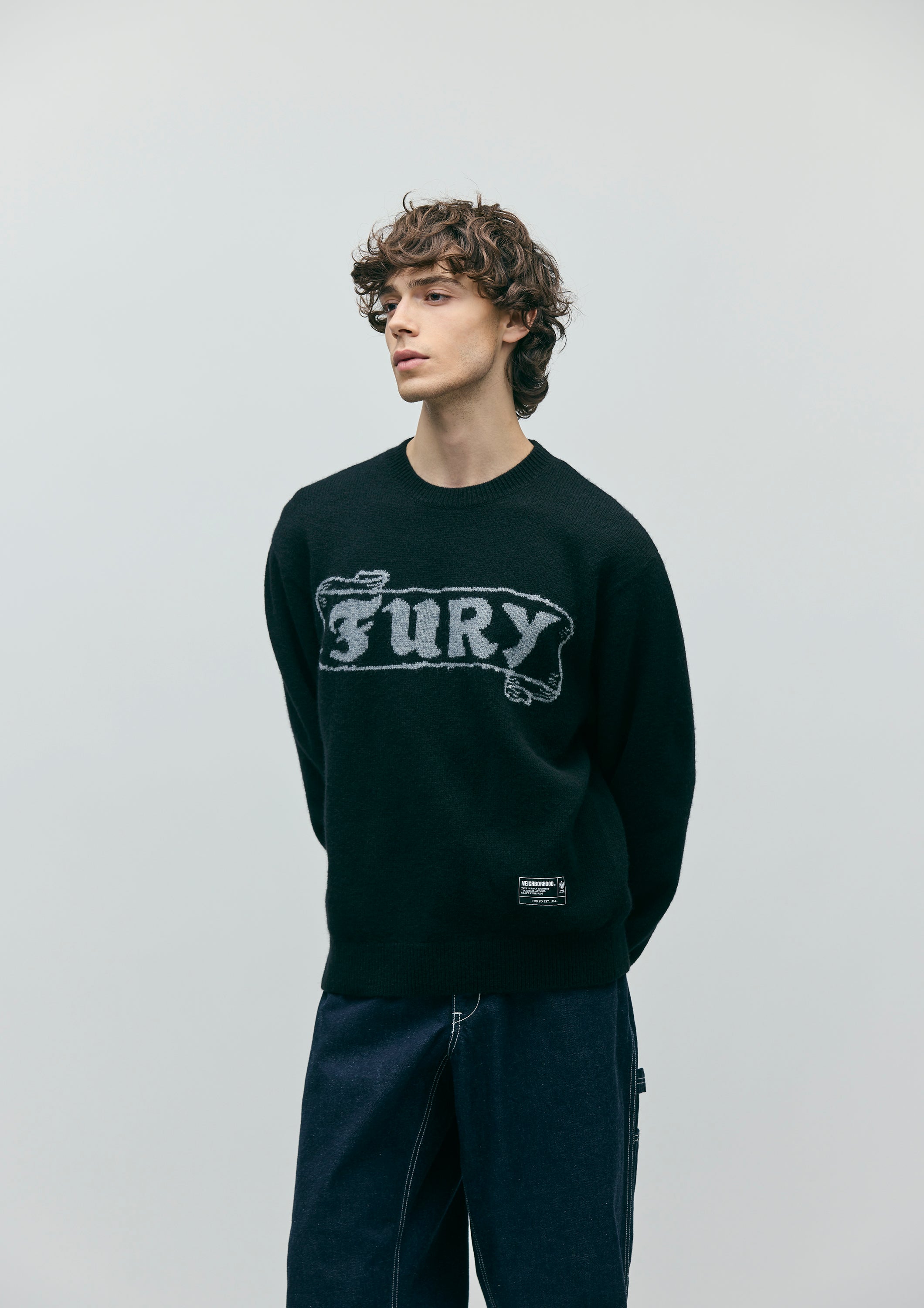 INTARSIA CREWNECK SWEATER