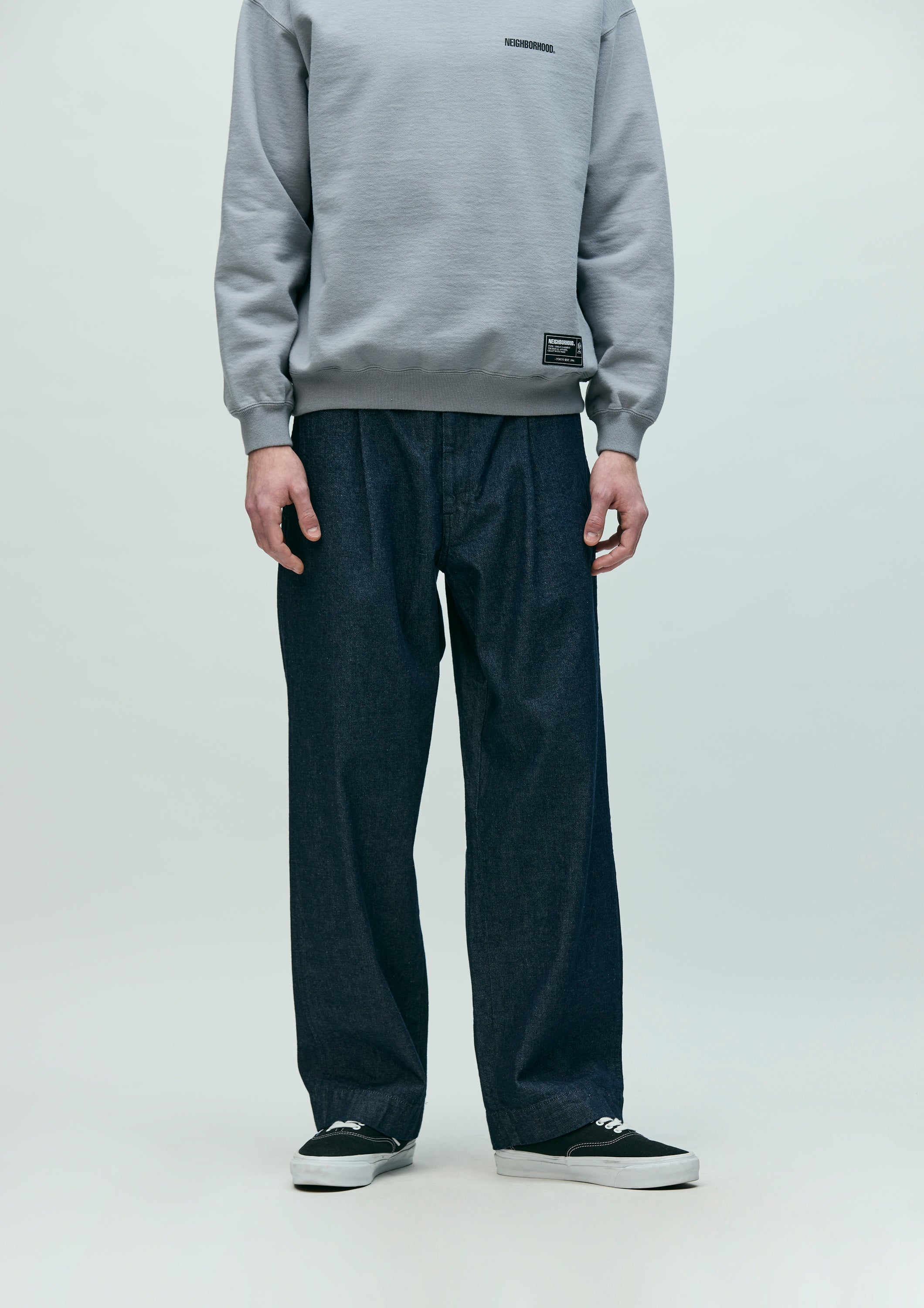 DENIM TUCK PANTS DENIM TUCK PANTS