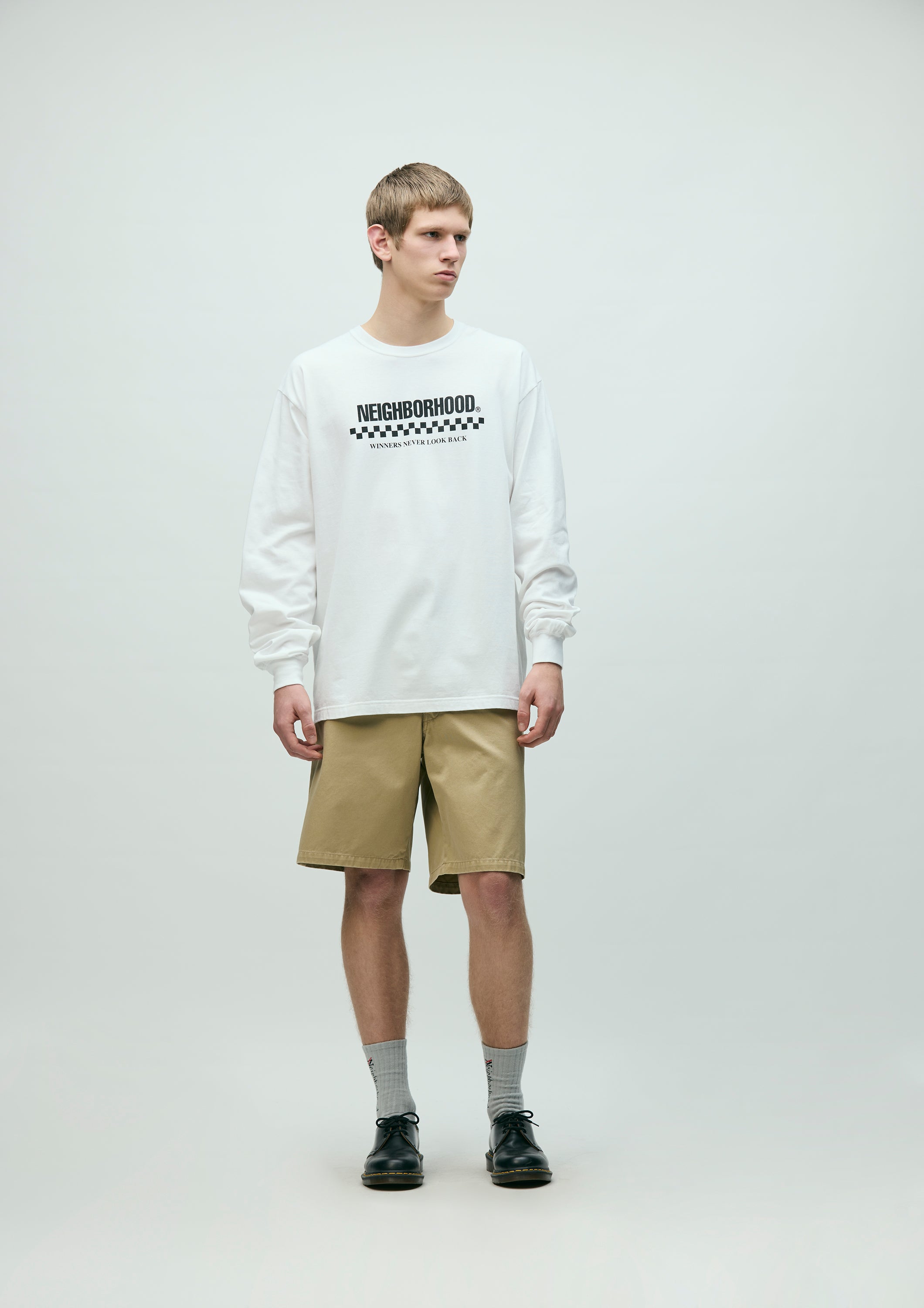 CLASSIC CHINO SHORT PANTS