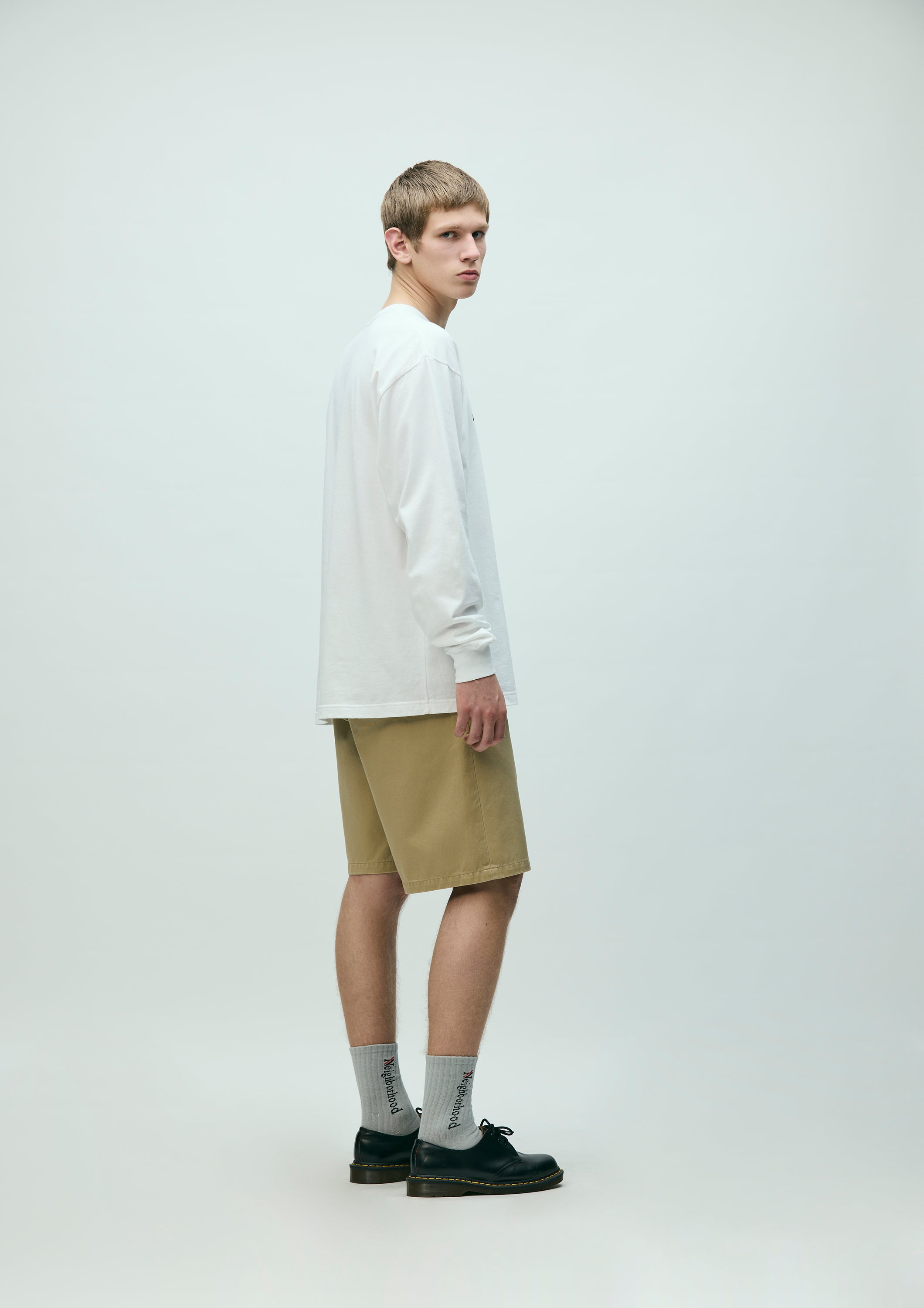 CLASSIC CHINO SHORT PANTS