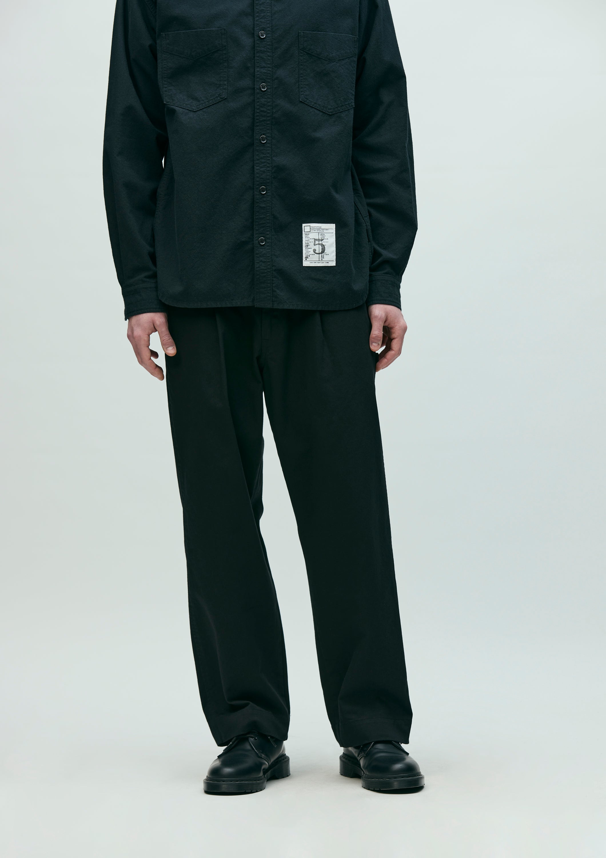 BW . TUCK PANTS
