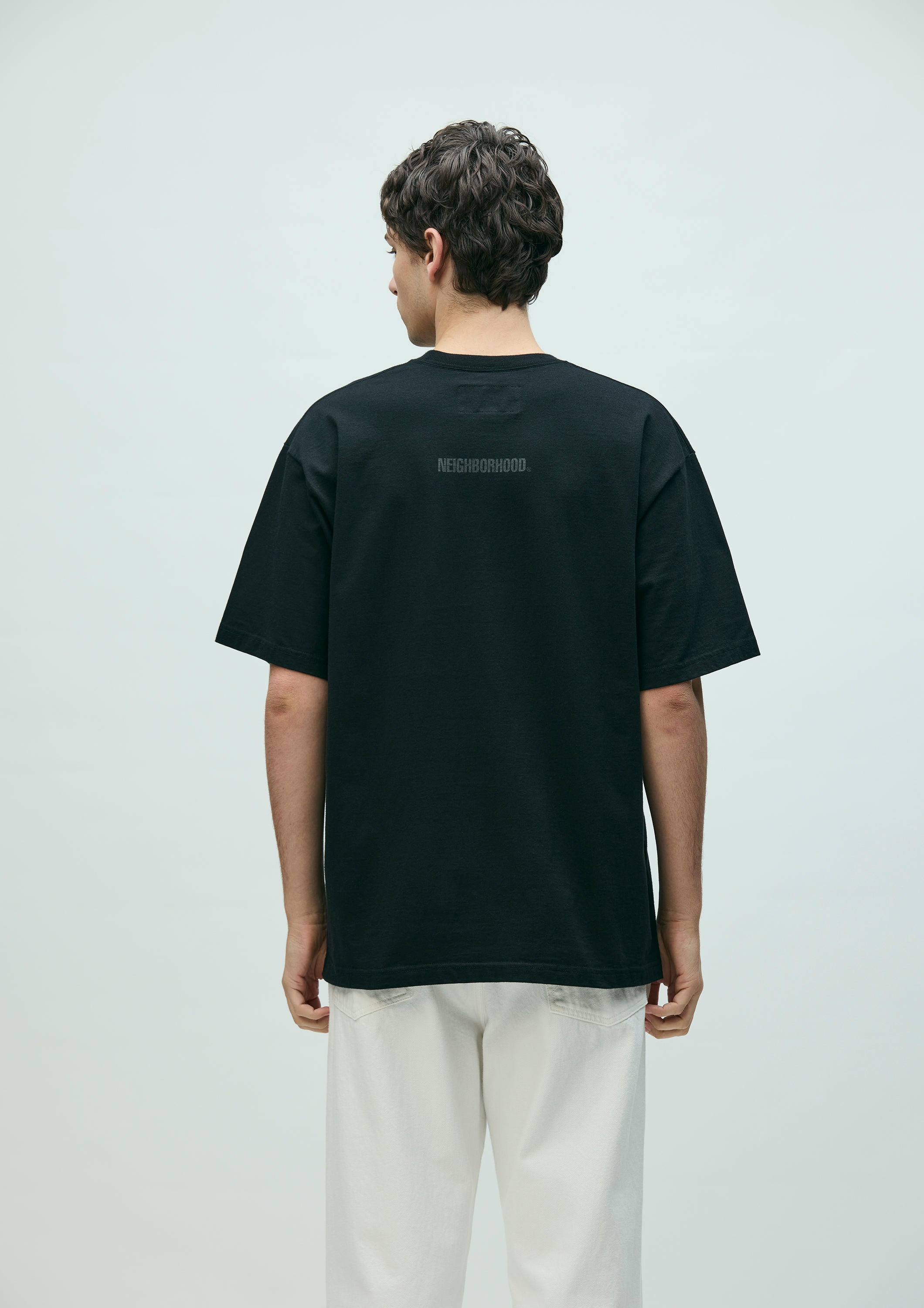 NH X KATHARINE HAMNETT . CREWNECK SS-4