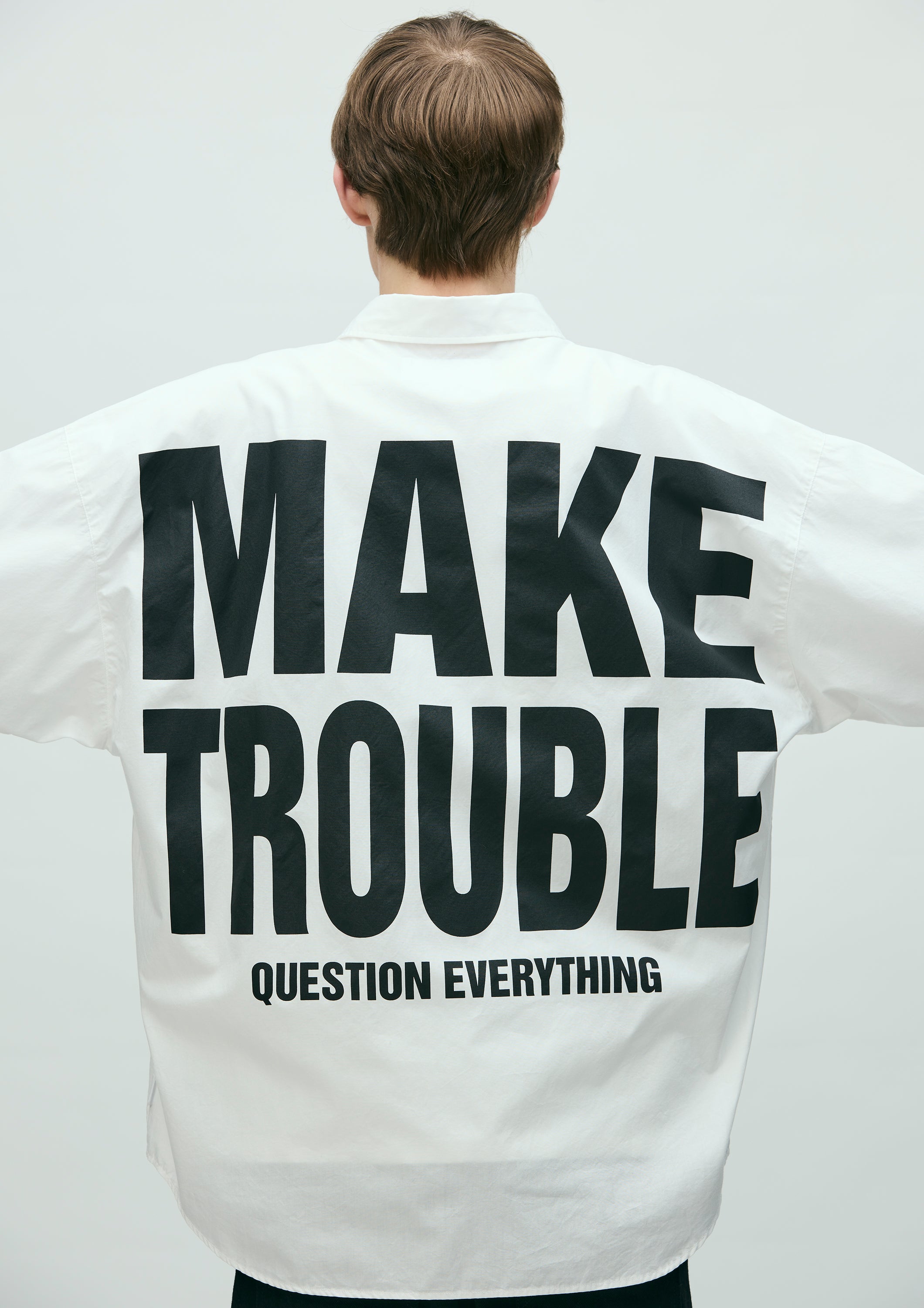 NH X KATHARINE HAMNETT . BW . OVER SHIRT SS