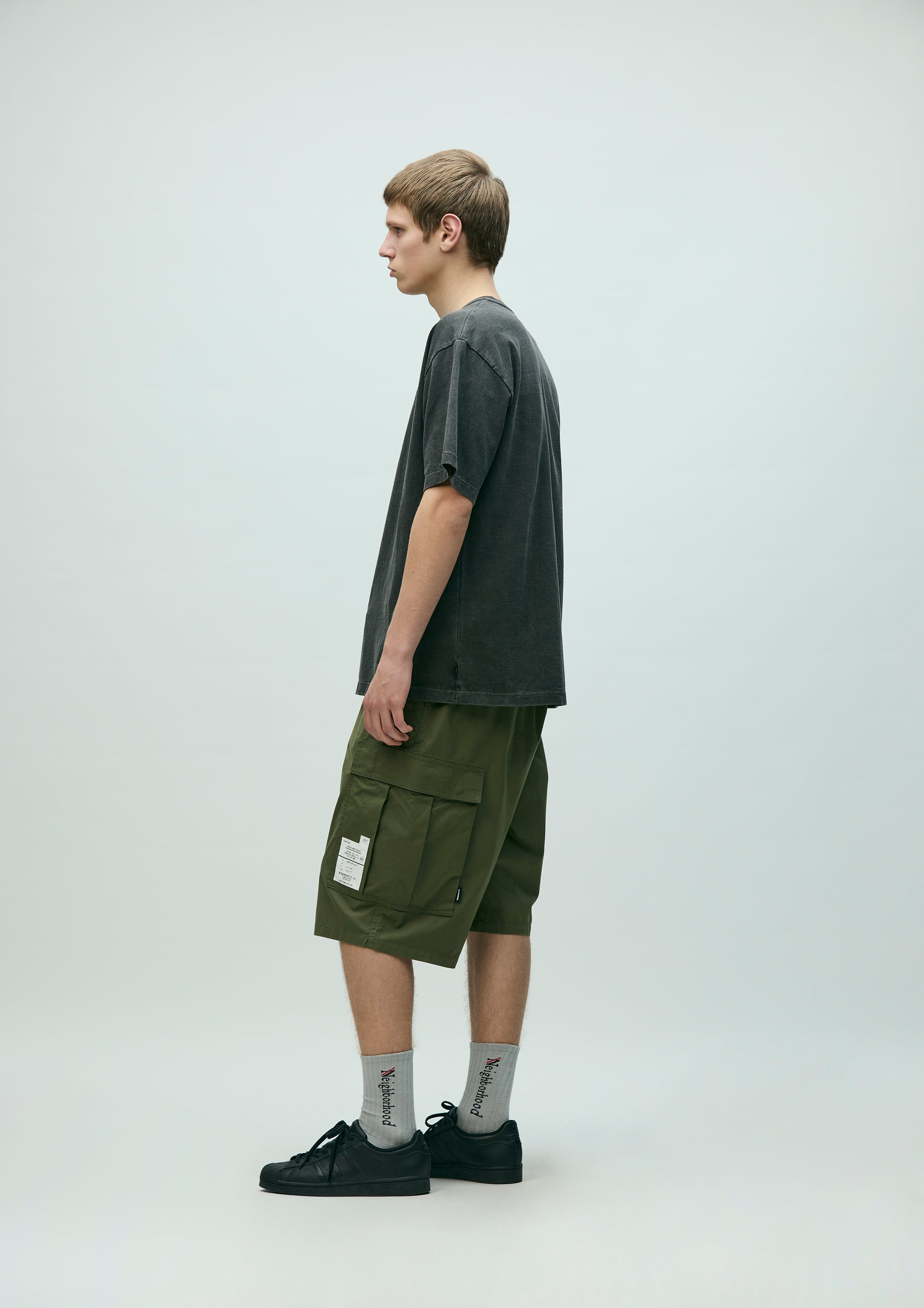 WIDE CARGO SHORT PANTS