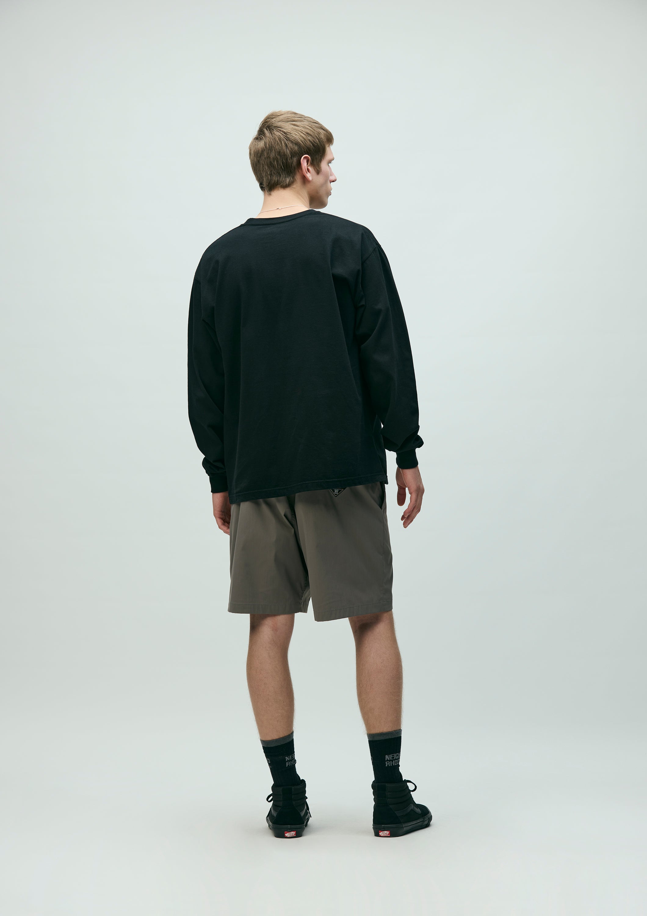 MULTIFUNCTIONAL SHORT PANTS