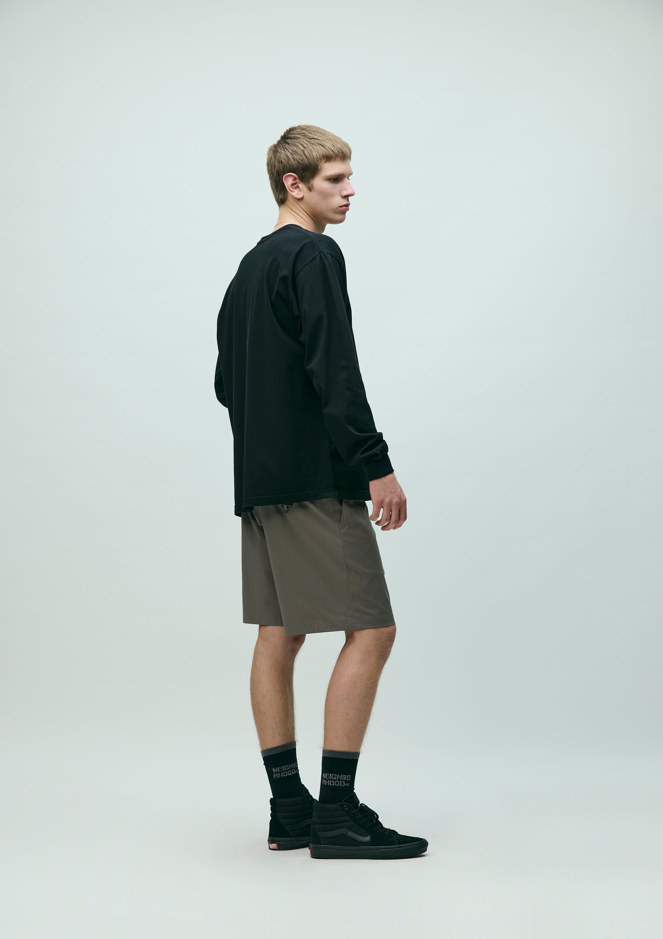 MULTIFUNCTIONAL SHORT PANTS