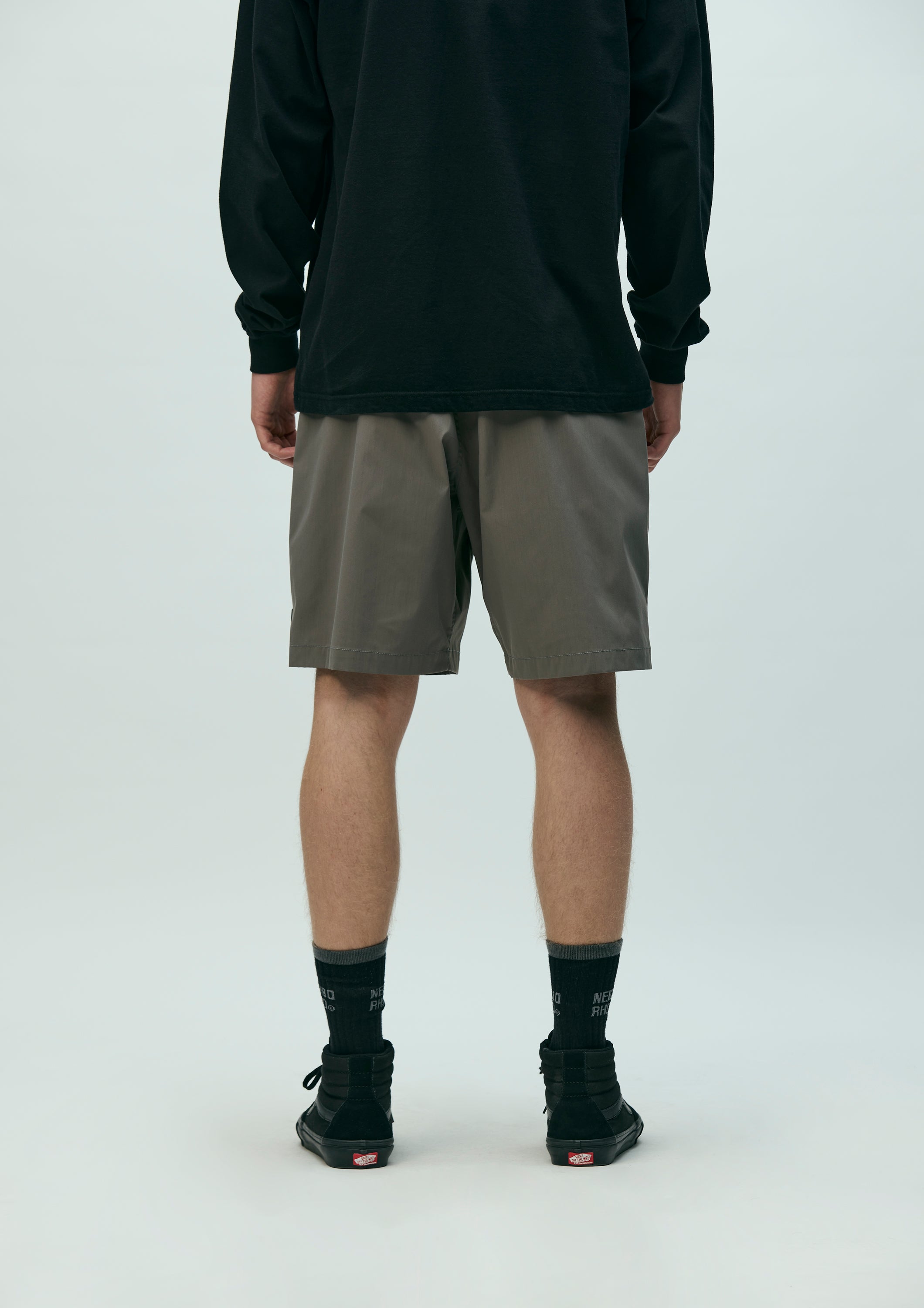 MULTIFUNCTIONAL SHORT PANTS