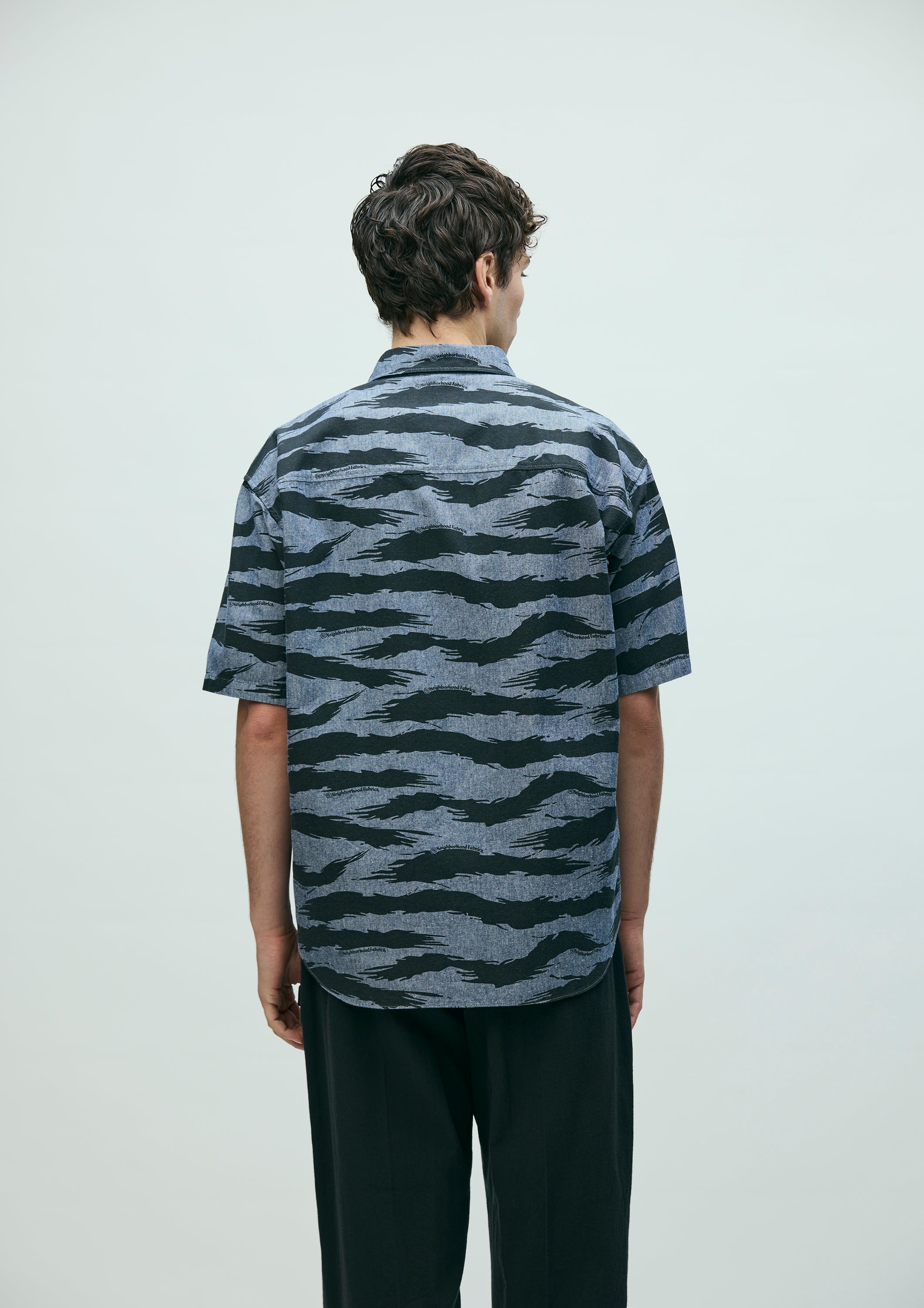 CAMO PATTERN CHAMBRAY SHIRT SS