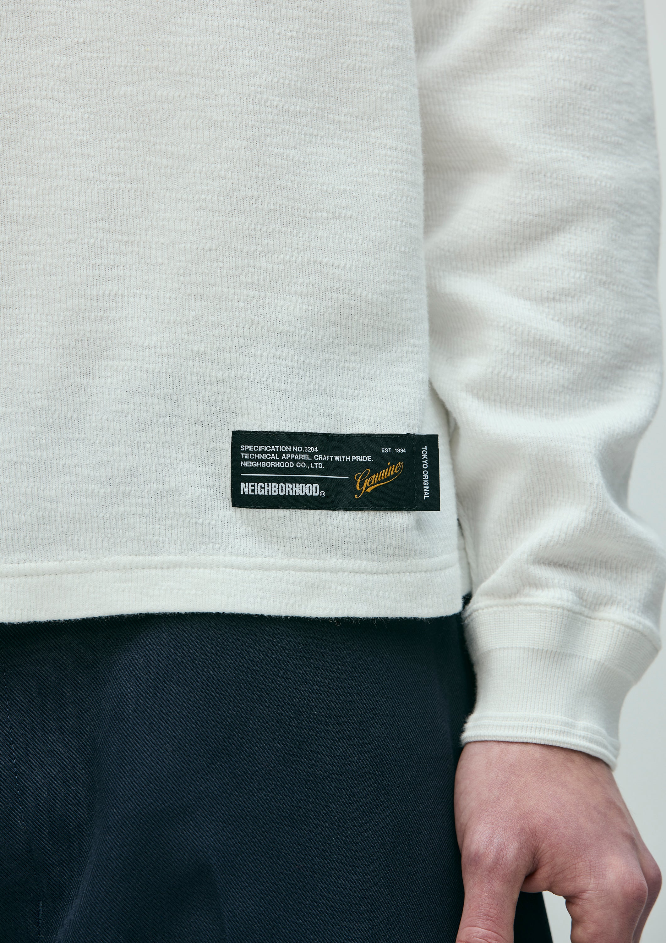 HONEYCOMB FABRIC CREWNECK LS