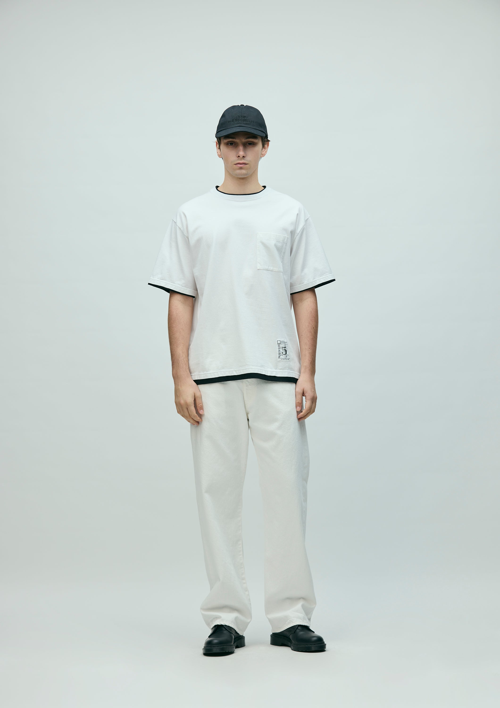 BW . LAYERED TRIM CREWNECK SS