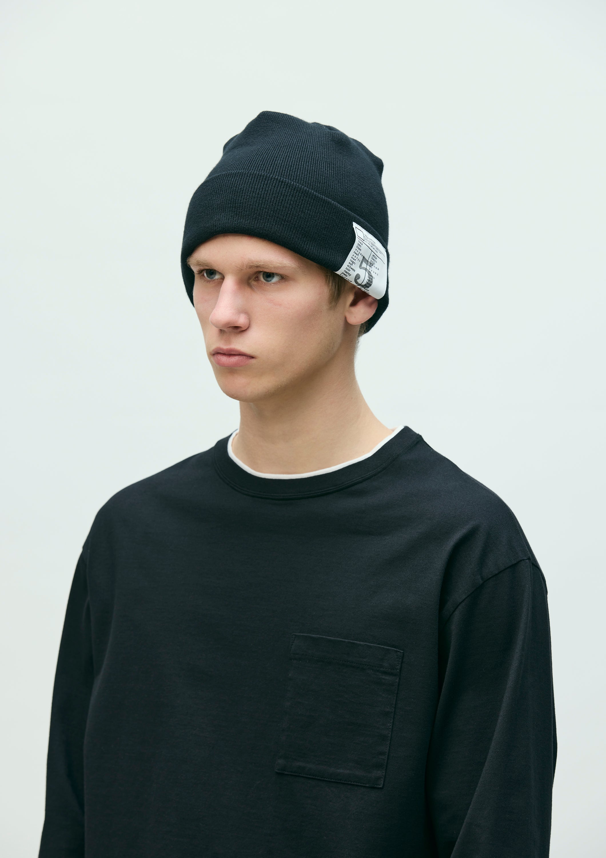 BW . BEANIE