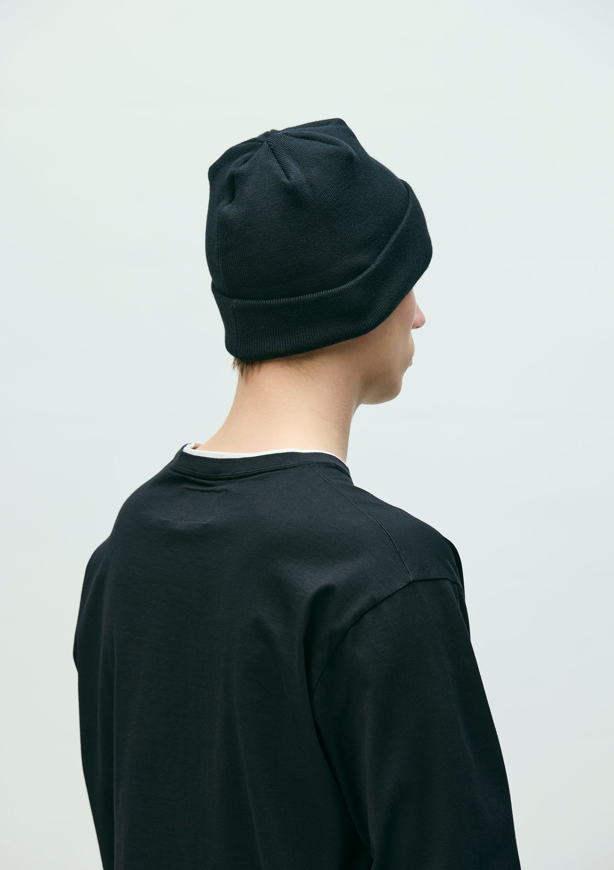 BW . BEANIE