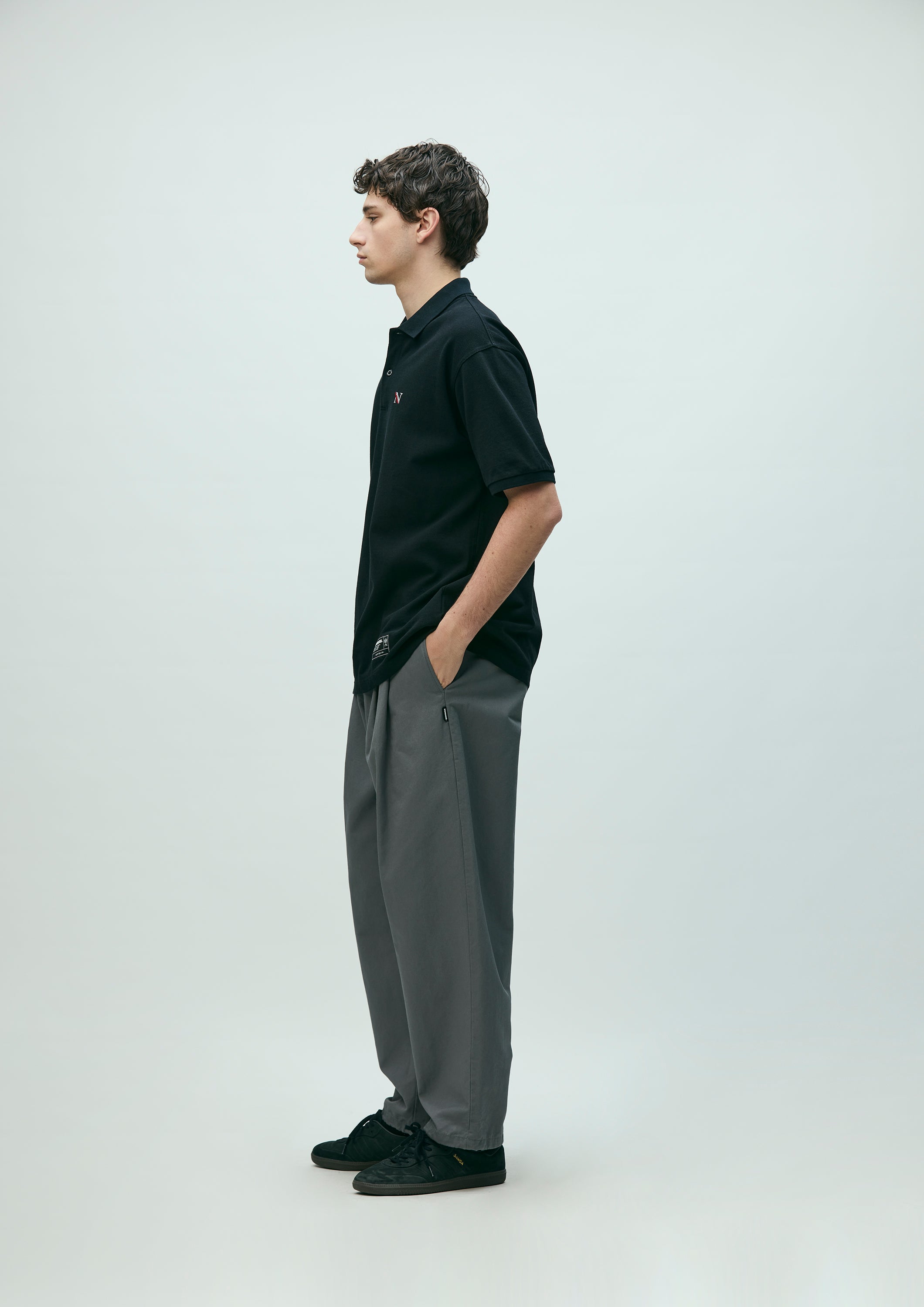 BAGGY SILHOUETTE EASY PANTS