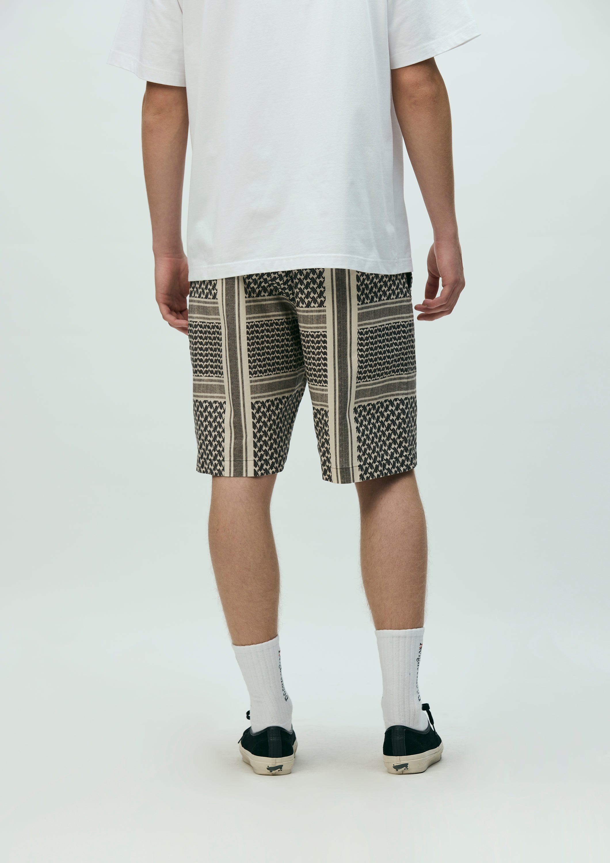 SHEMAGH PATTERN SHORT PANTS