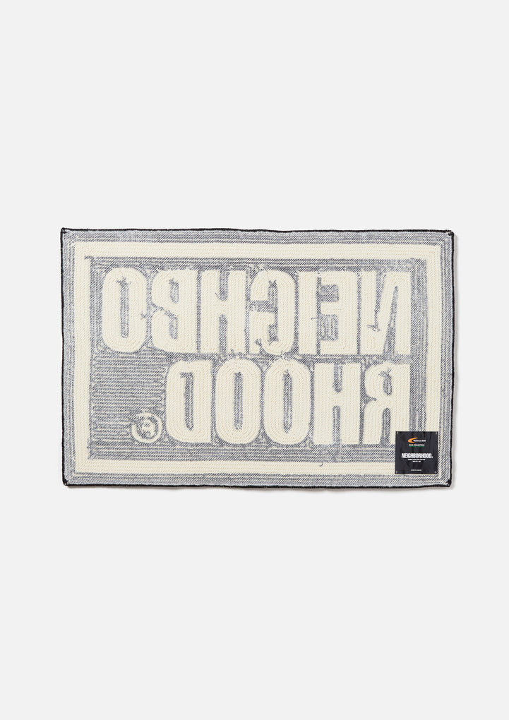 NH X GALLERY 1950 . SQUARE RUG MAT