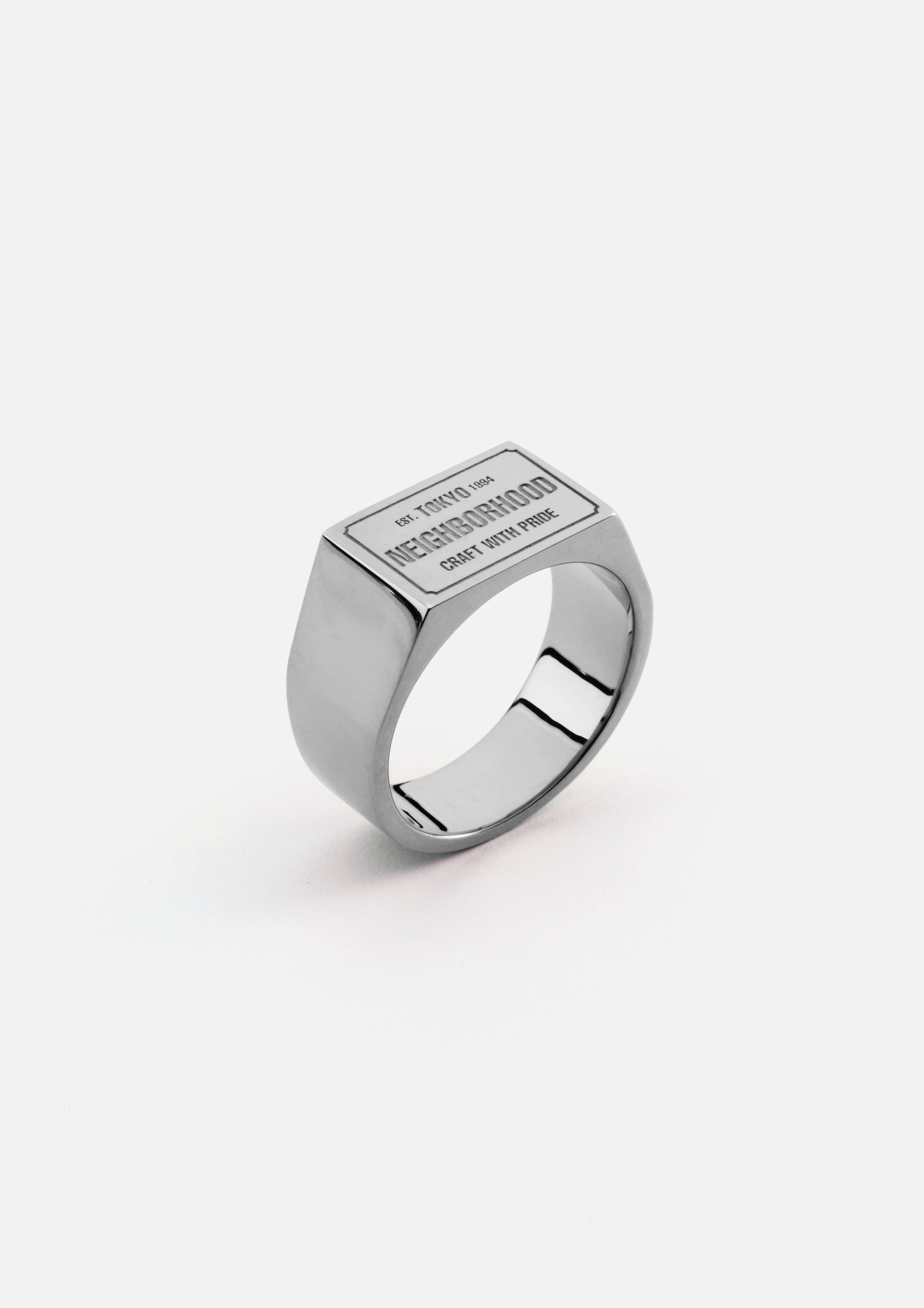 SILVER SIGNET RING